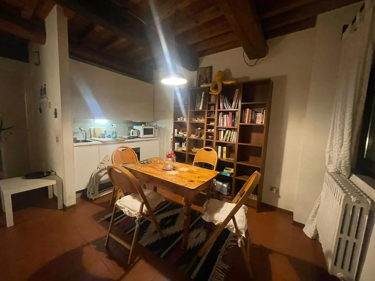 Casa Orisogi Centro Storico Piazza Santa Croce Apartment Florence Italy